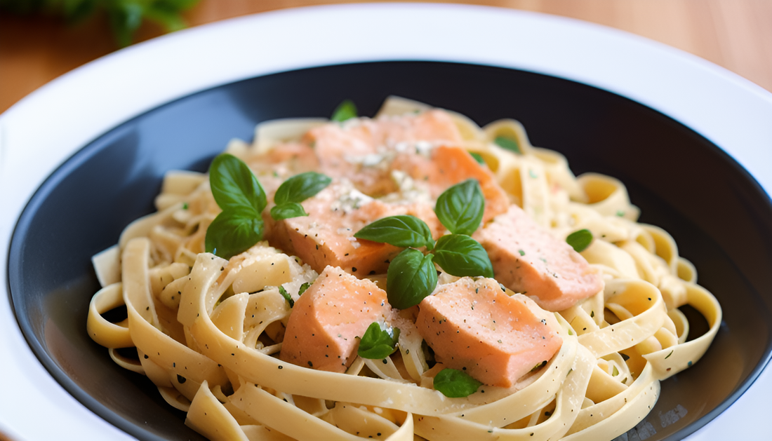 Fettuccine cheto panna e salmone